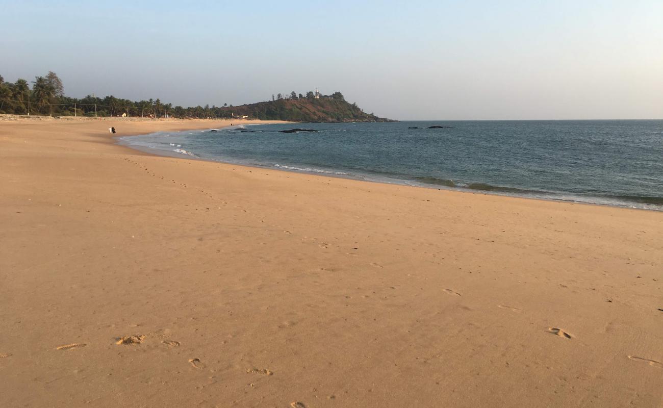 Photo de Lighthouse Beach avec sable beige de surface