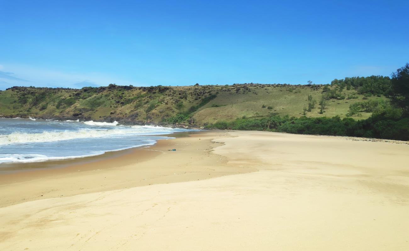 Photo de Bonnie Beach avec sable beige de surface