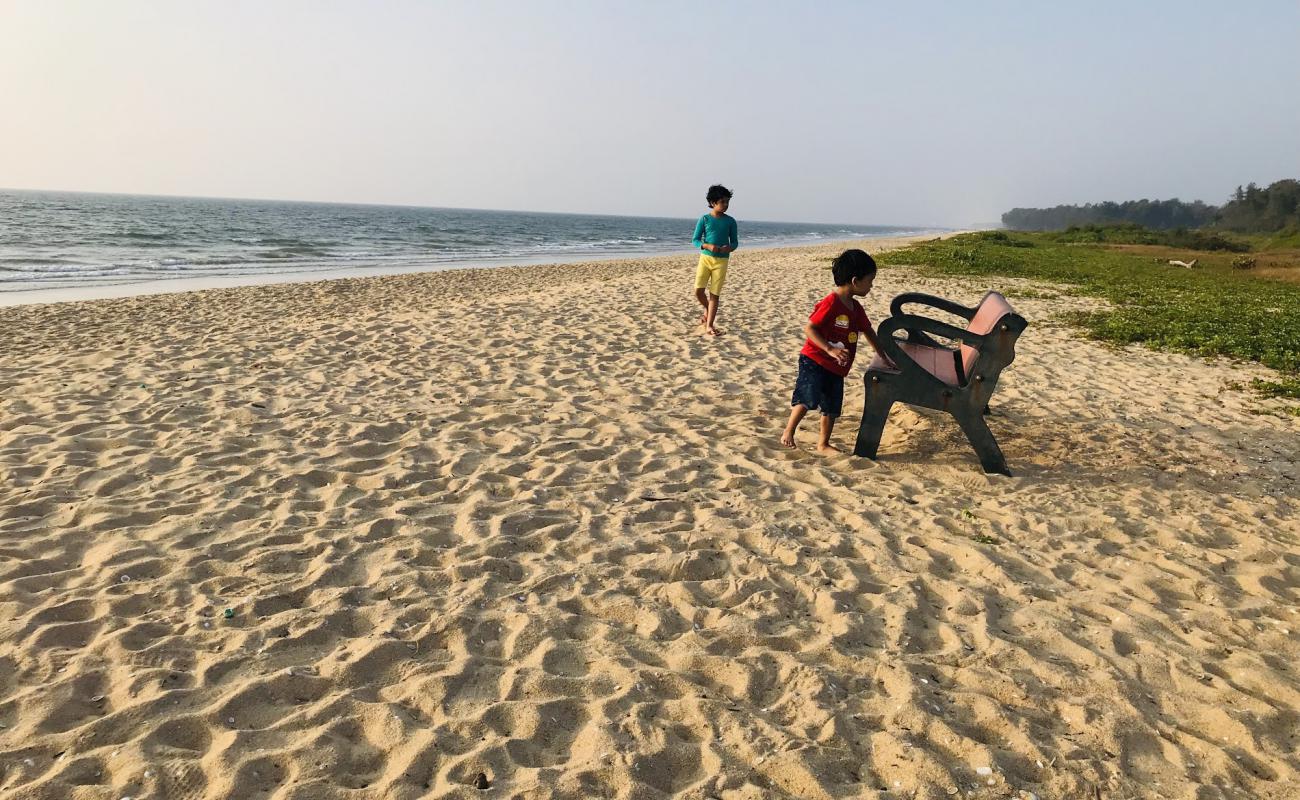 Photo de North bengre beach avec sable beige de surface