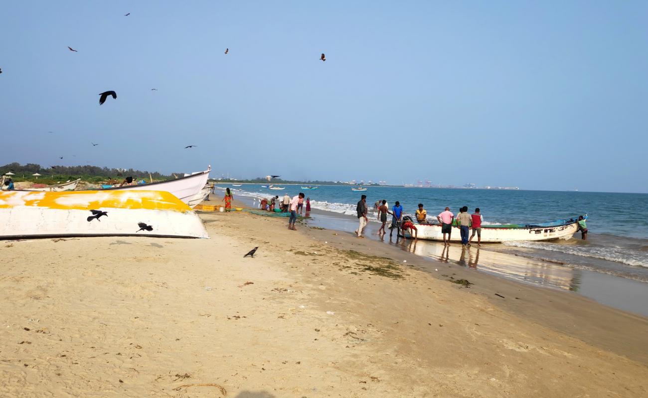 Photo de Thoothukudi Beach avec sable lumineux de surface