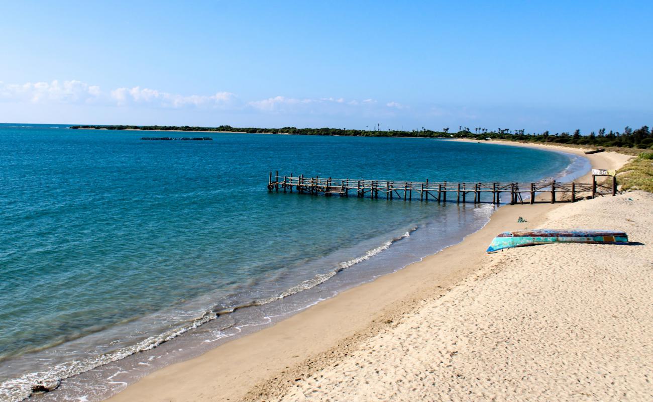Photo de Kunthukal Beach avec sable beige de surface