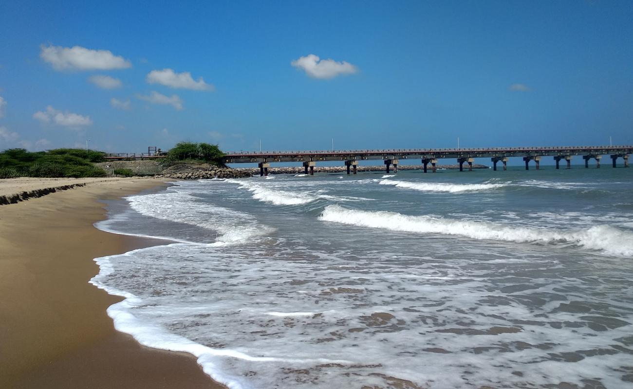 Photo de Nagore Beach avec sable lumineux de surface