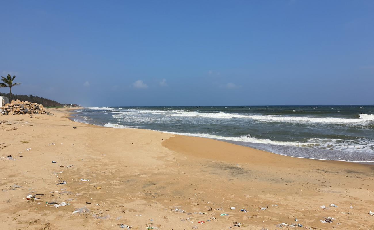 Photo de Nibav Side Beach avec sable lumineux de surface