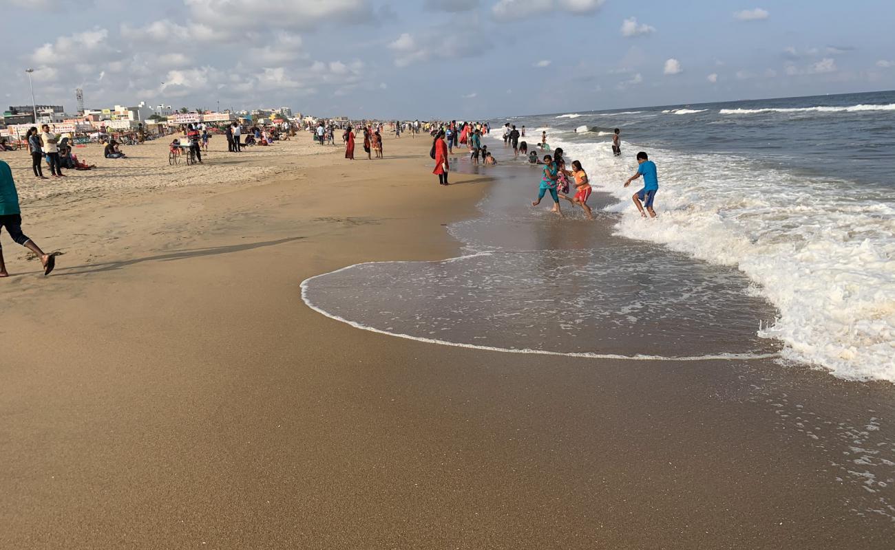 Photo de Edward Elliot's Beach avec sable beige de surface