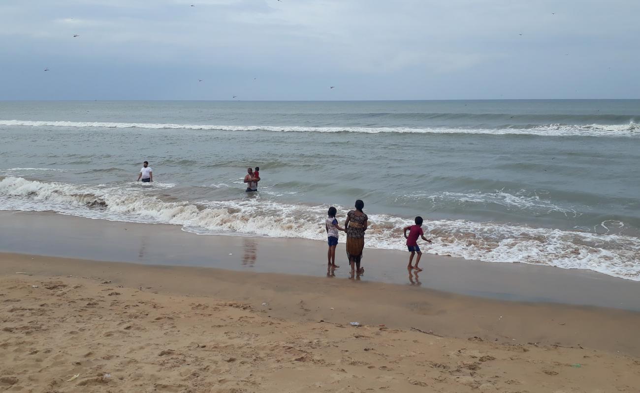 Photo de Ramathirdamu Beach avec sable lumineux de surface