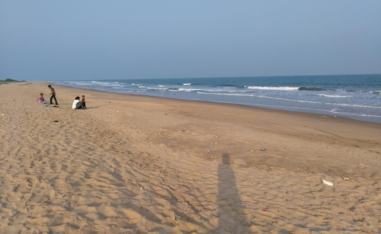 Photo de Karedu Beach avec sable lumineux de surface