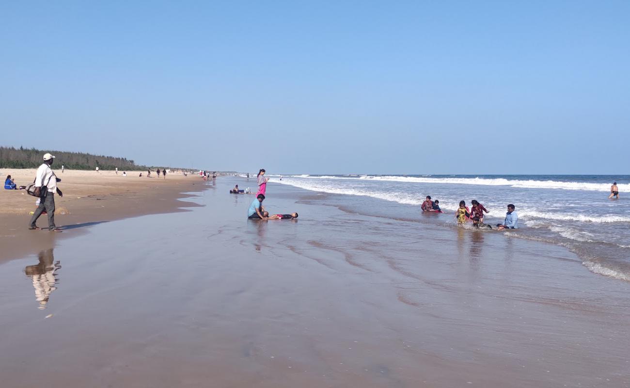 Photo de Ramapuram Beach avec sable lumineux de surface