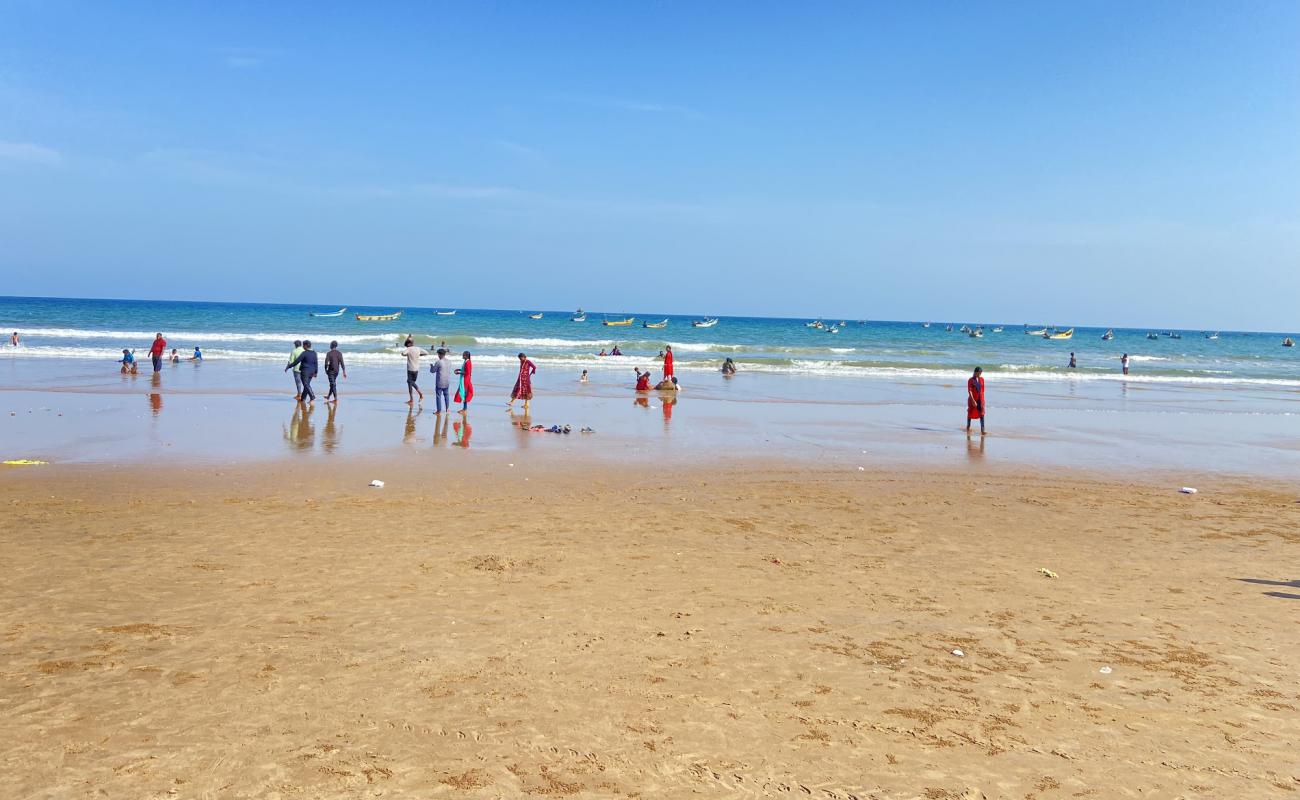 Photo de Chirala Beach avec sable lumineux de surface