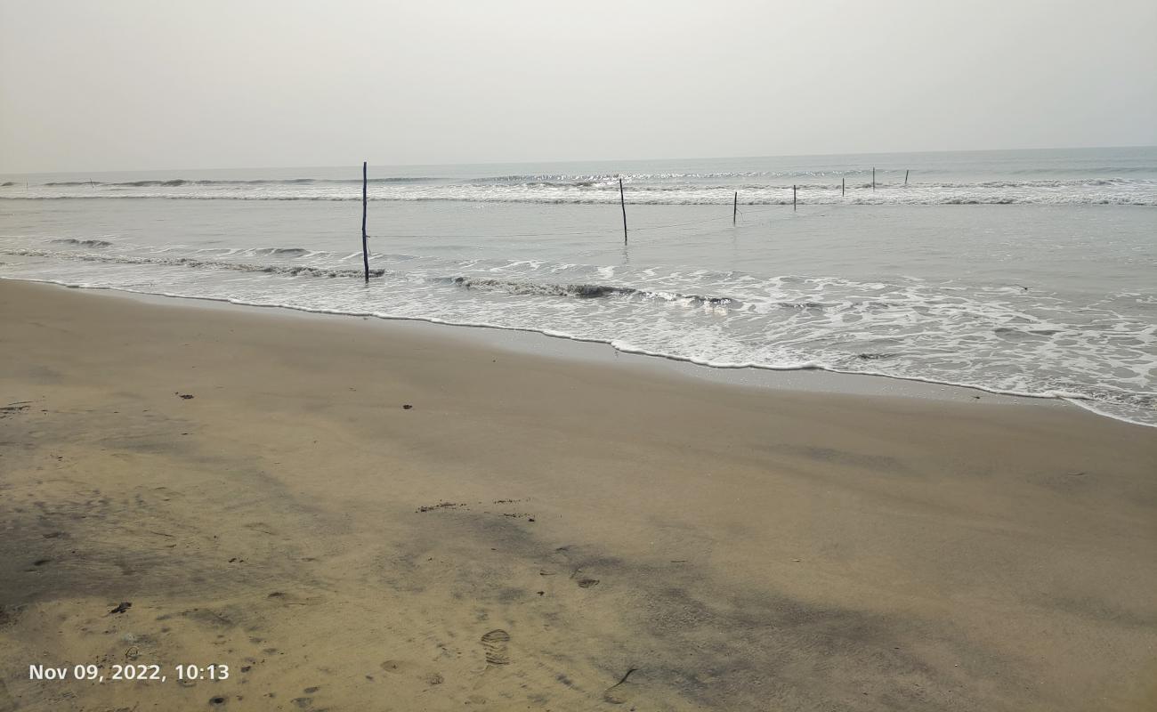 Photo de Gollapalem Beach, Krishna District avec sable lumineux de surface