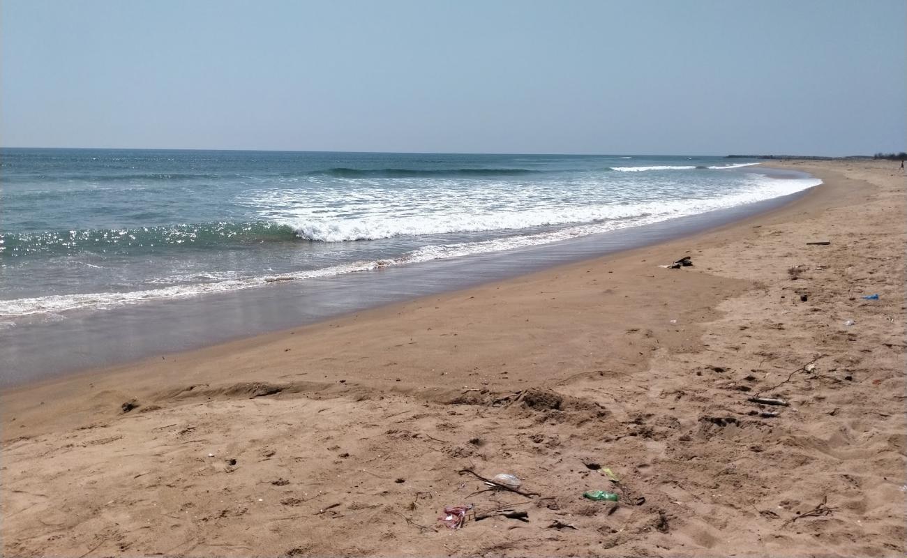 Photo de Bavanapadu Beach avec sable lumineux de surface