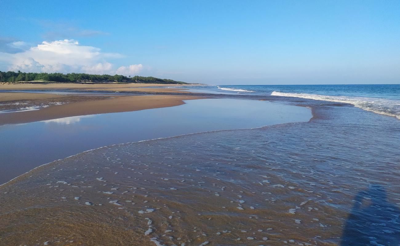 Photo de Kaviti Rangala Gadda Beach avec sable beige de surface