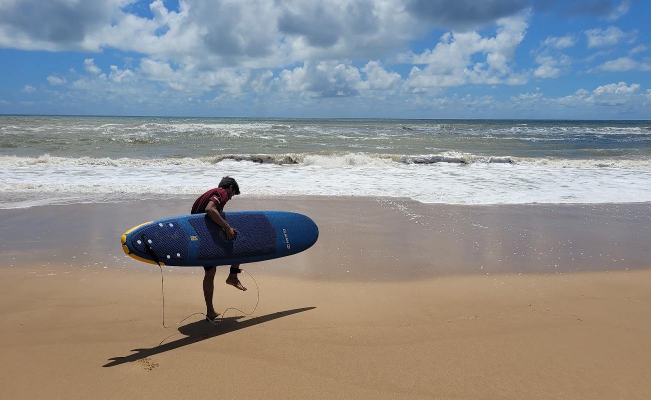 Photo de Balighai Beach avec sable fin et lumineux de surface