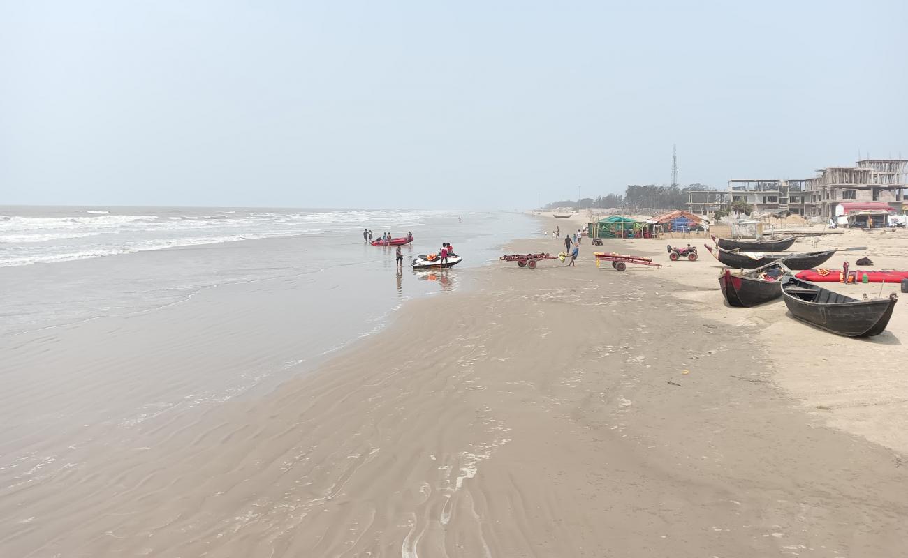 Photo de Mandarmani Beach avec sable beige fin de surface