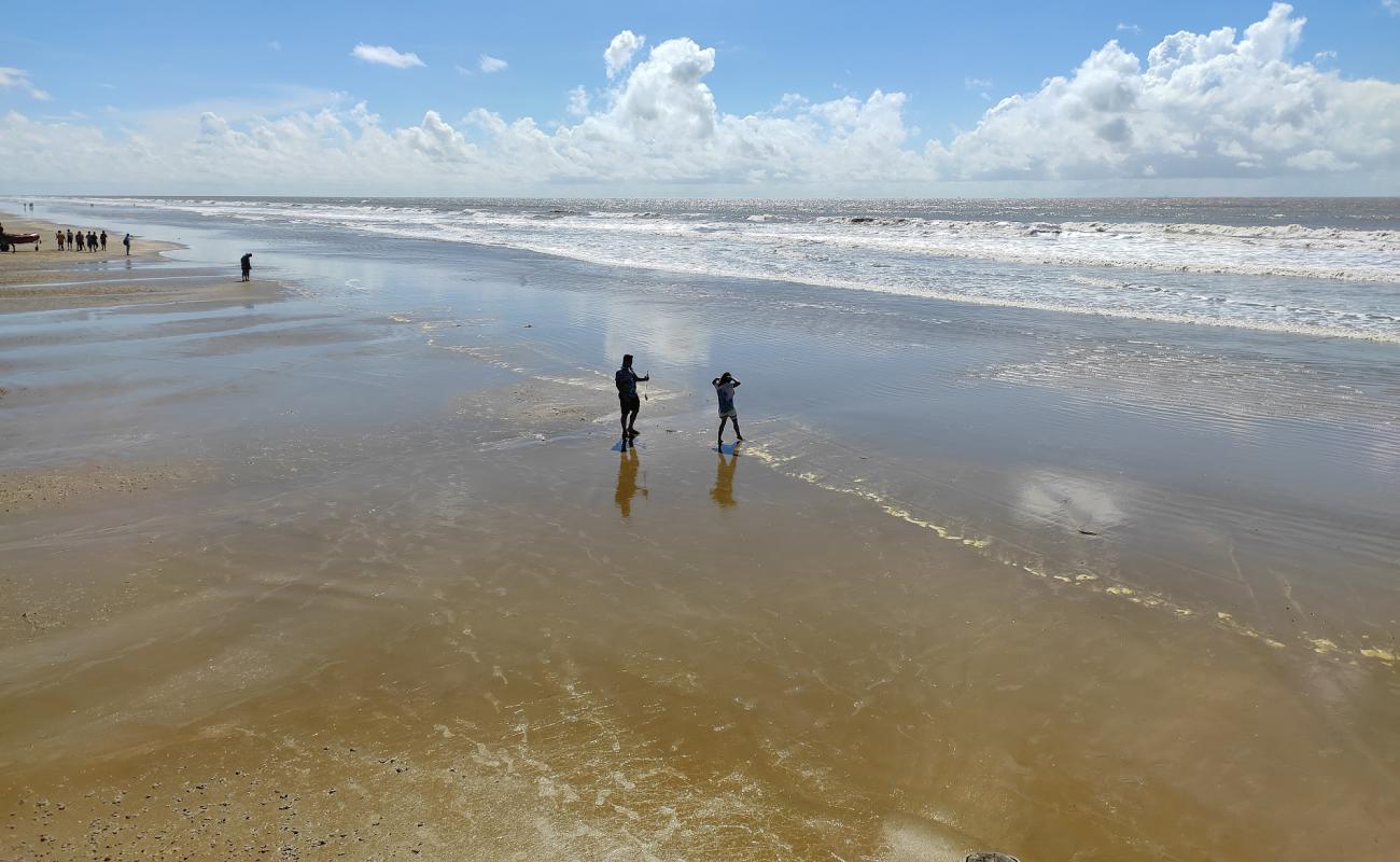 Photo de Mandarmani Sea Beach avec sable lumineux de surface