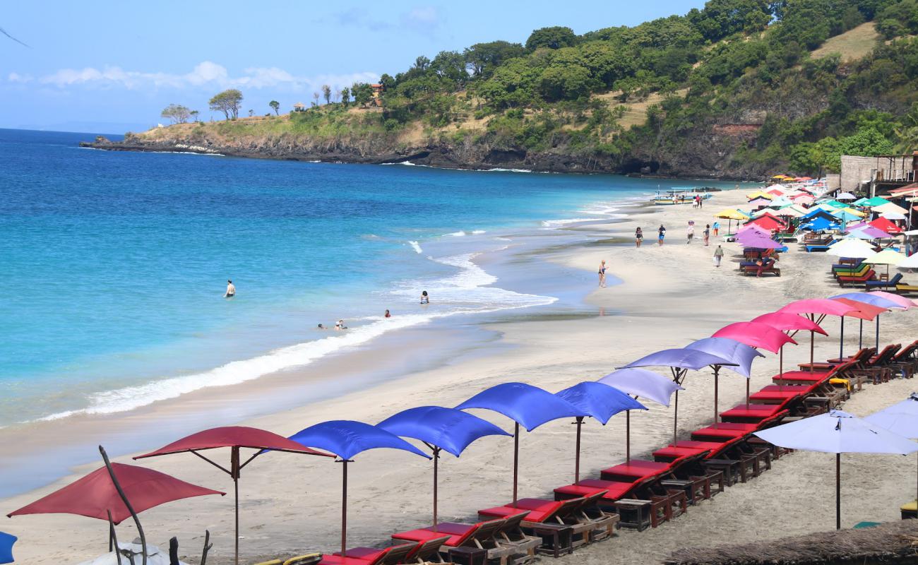 Photo de Virgin Beach avec sable lumineux de surface