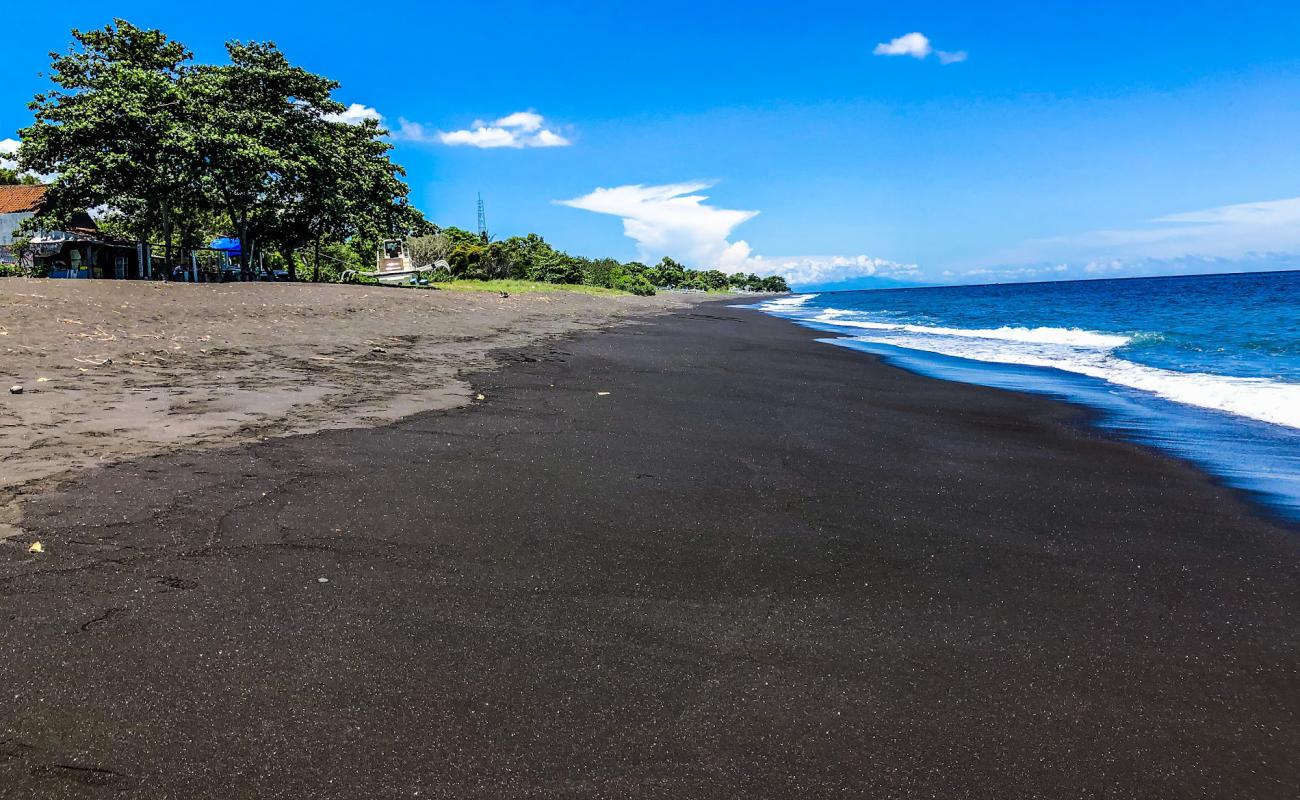 Photo de Goa Lawah Beach avec sable gris de surface