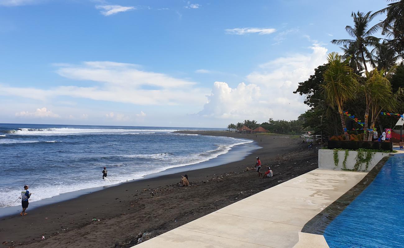 Photo de Saba Beach avec sable gris de surface