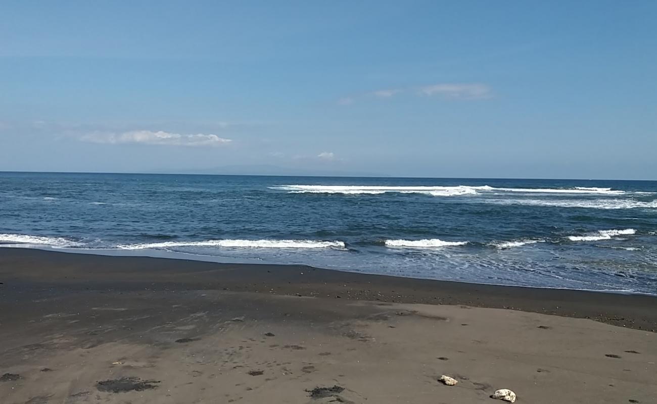 Photo de Ketewel Customs Beach avec sable gris de surface