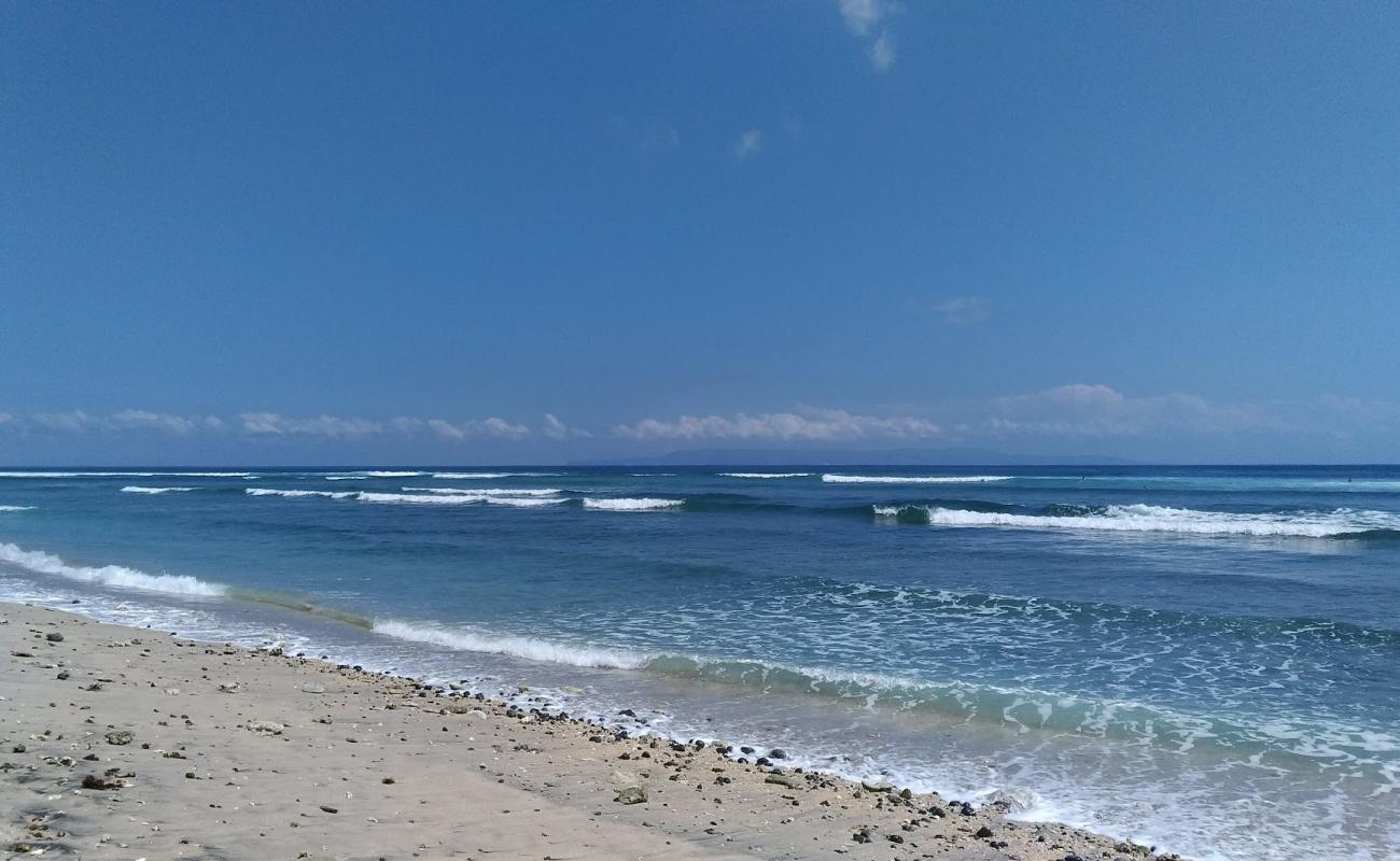 Photo de Desert Point Beach avec sable gris de surface