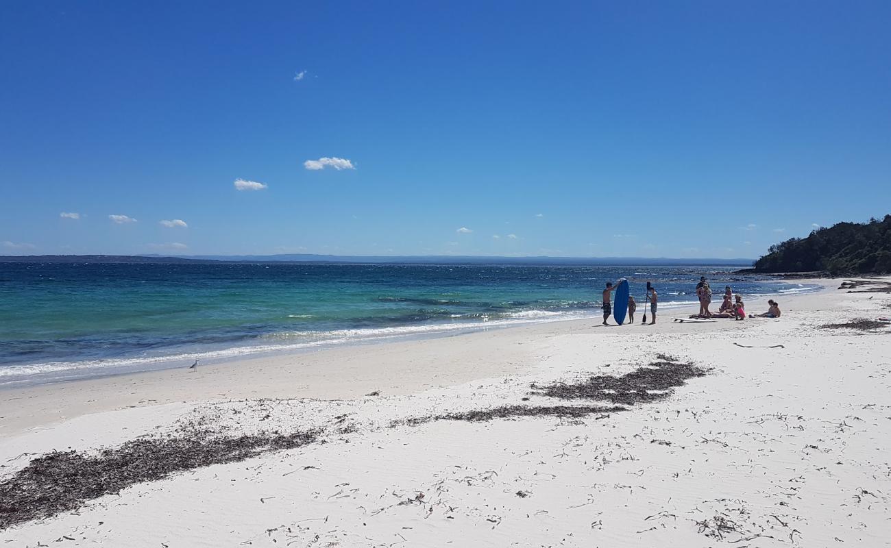 Photo de Long Beach avec sable fin blanc de surface