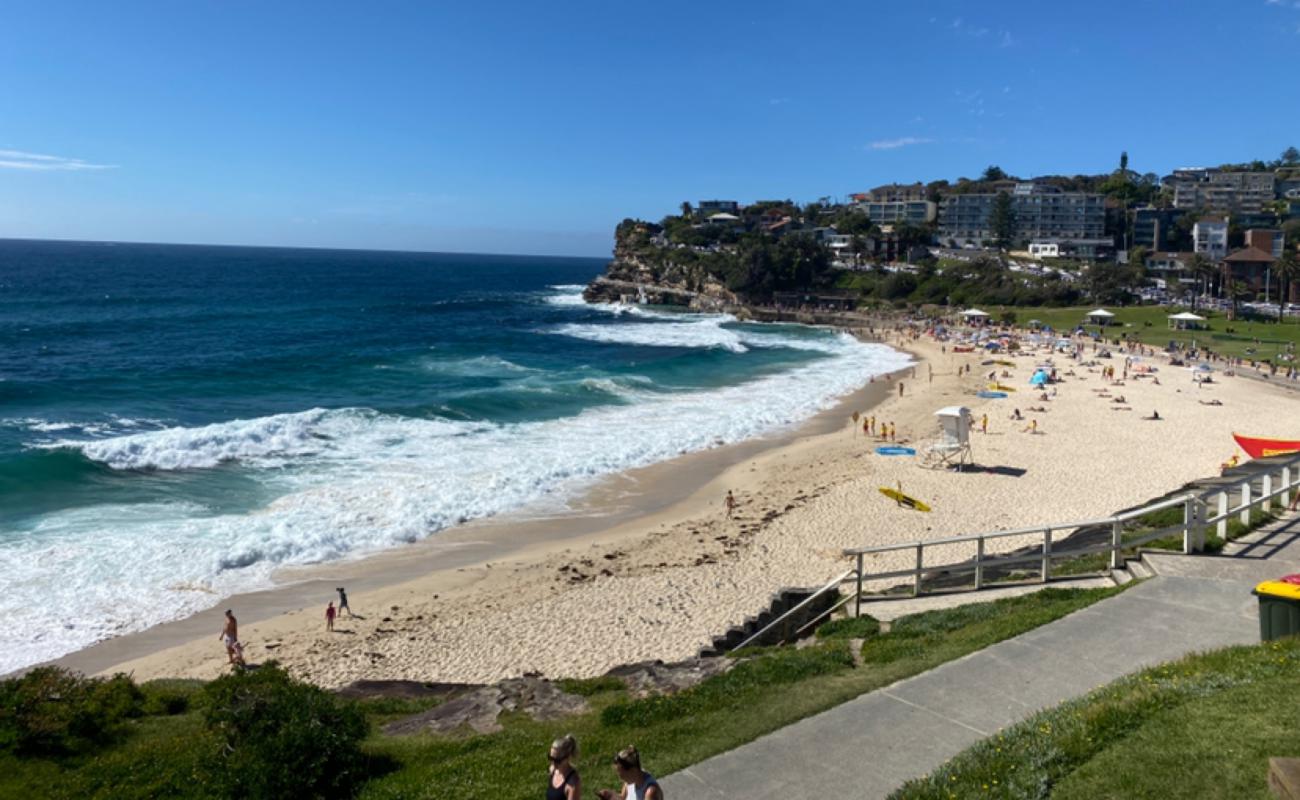 Photo de Bronte Beach avec sable lumineux de surface