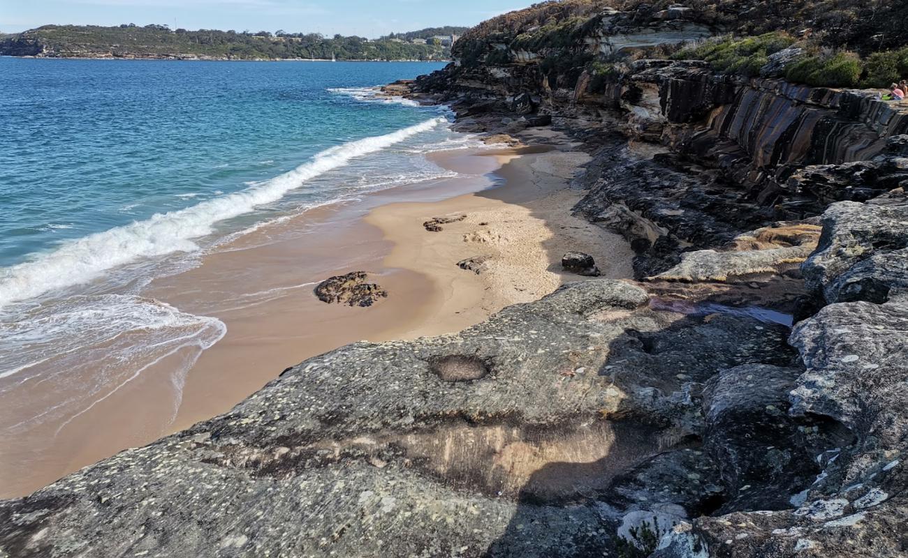 Photo de Washaway Beach avec sable fin et lumineux de surface