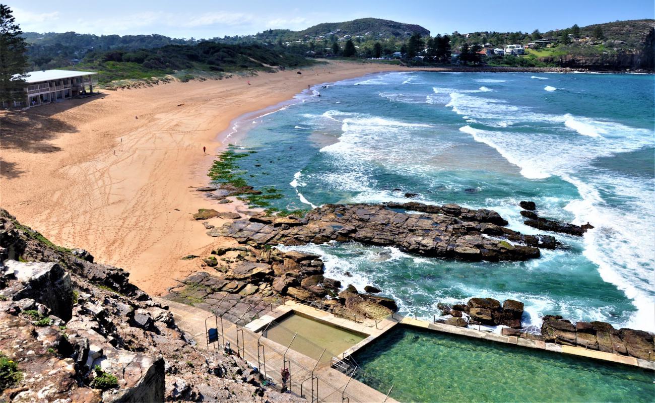 Photo de Avalon Beach avec sable fin et lumineux de surface