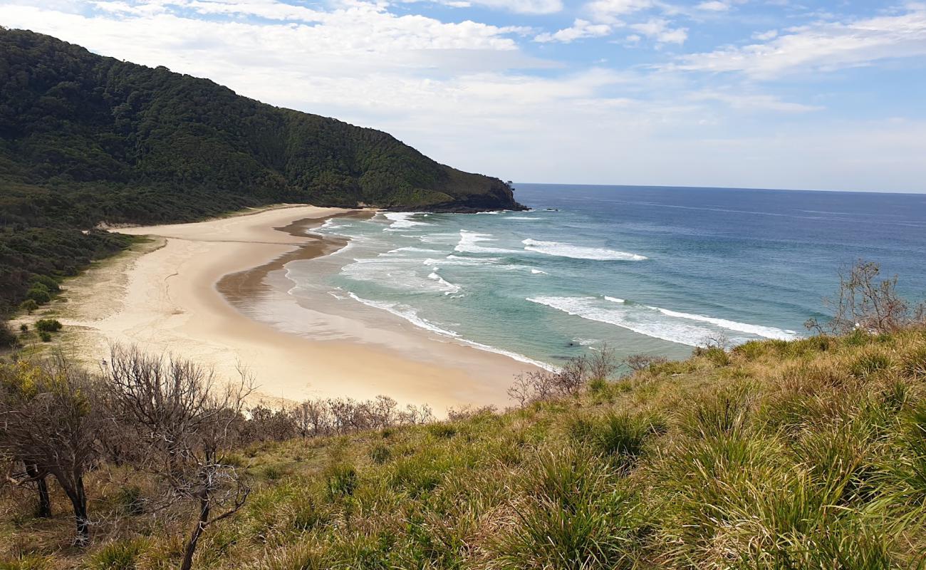 Photo de Gap Beach avec sable beige fin de surface