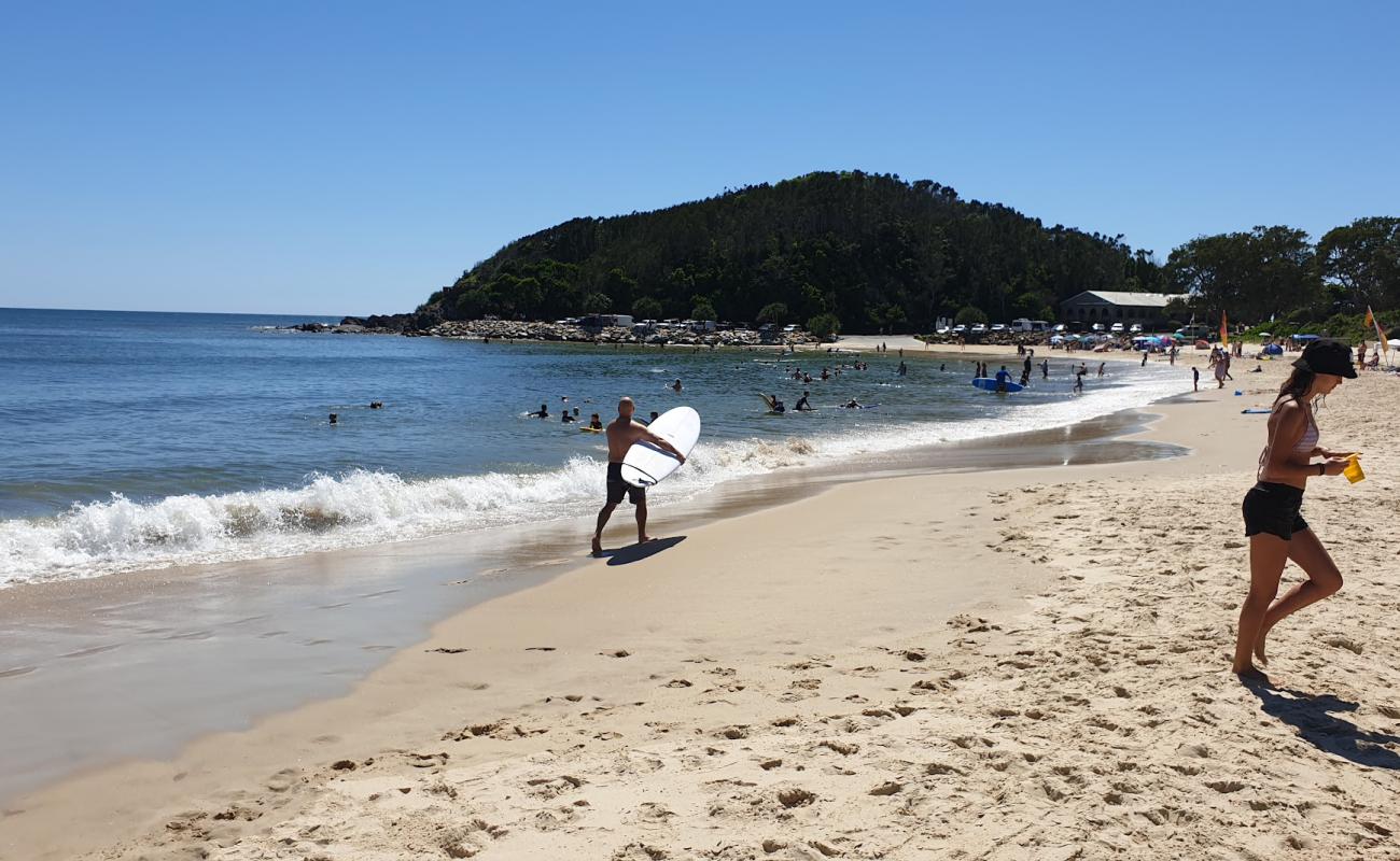 Photo de Scotts Head Beach avec sable fin et lumineux de surface