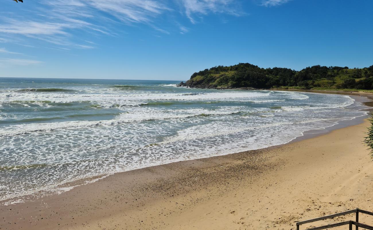 Photo de Charlesworth Bay Beach avec sable beige de surface