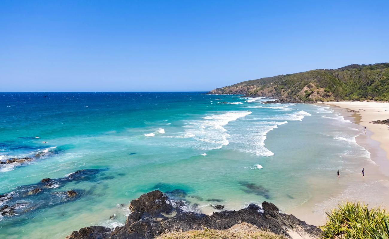 Photo de Kings Beach avec sable lumineux de surface