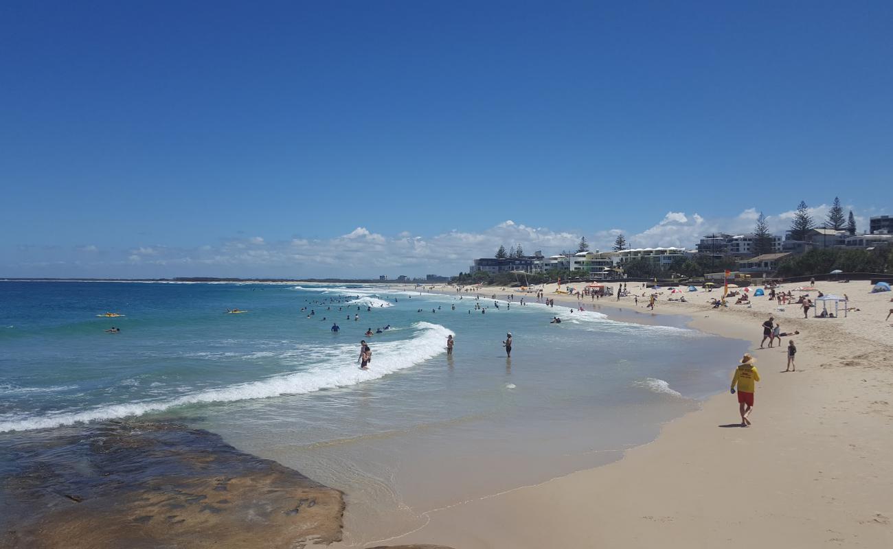 Photo de Kings Beach avec sable fin et lumineux de surface