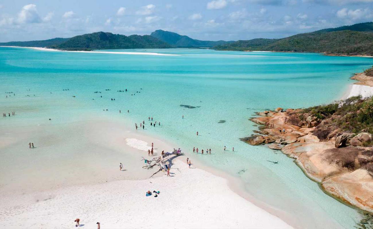 Photo de Hill Inlet Lookout Beach avec sable fin blanc de surface