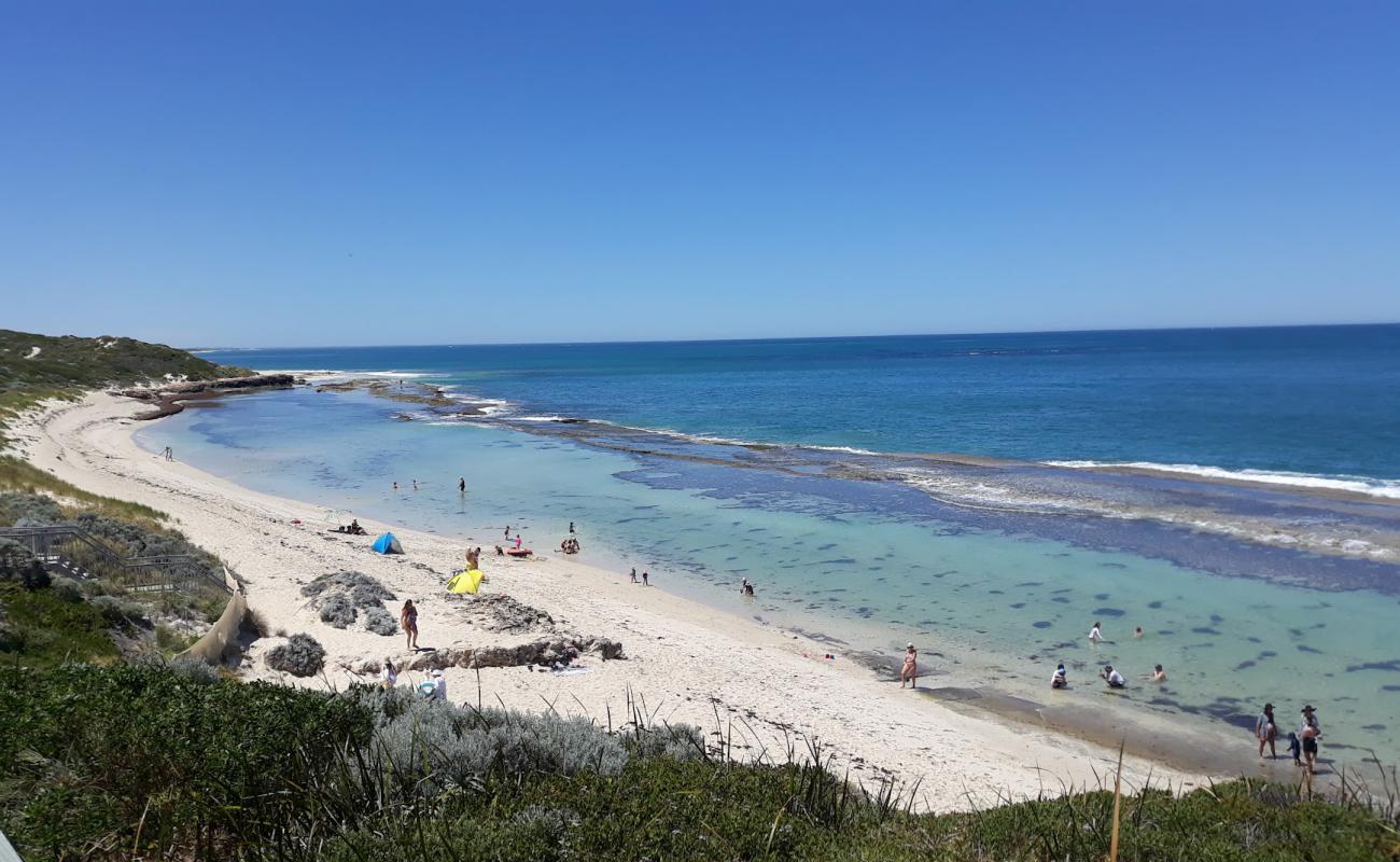 Photo de Yanchep Beach avec sable beige de surface