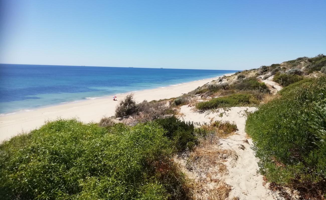 Photo de Mindalong Beach avec sable lumineux de surface