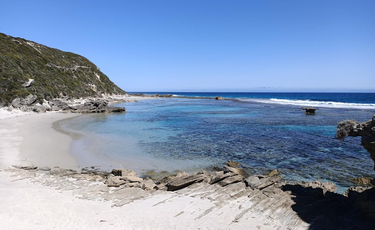 Photo de Anvil Beach avec sable lumineux de surface