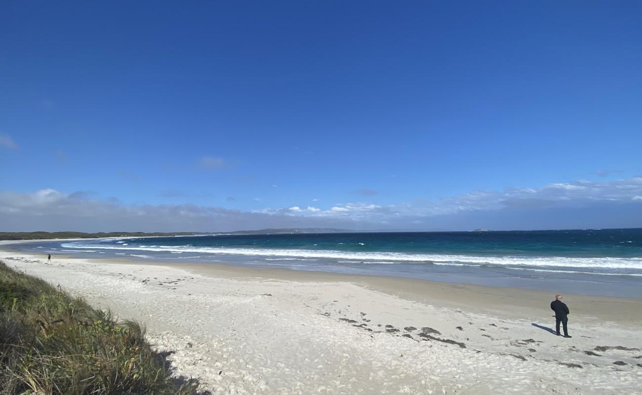 Photo de Cosy Corner Beach avec sable lumineux de surface