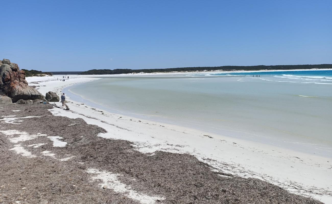 Photo de Bremer Beach avec sable beige de surface