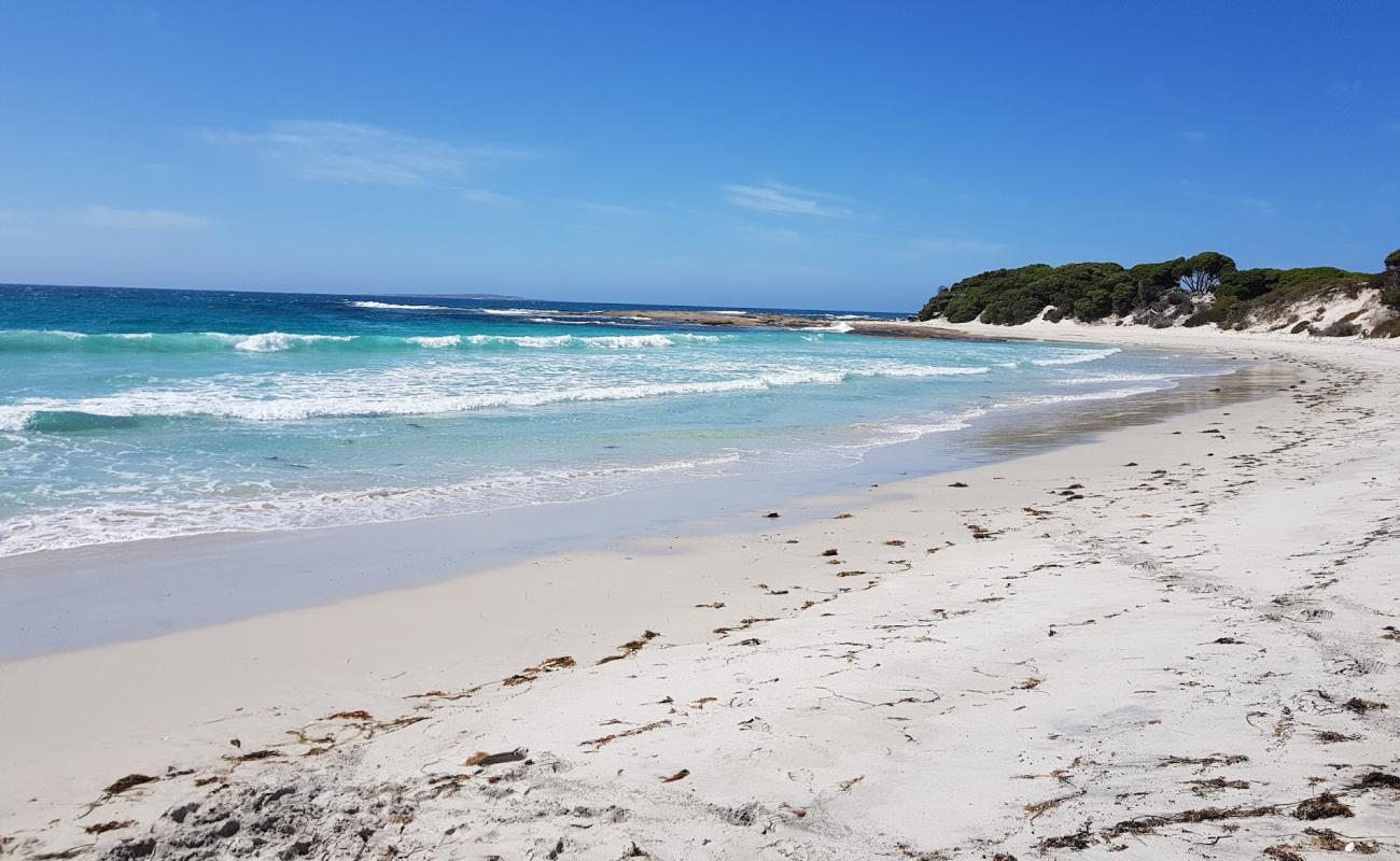 Photo de Quagi Beach avec sable lumineux de surface