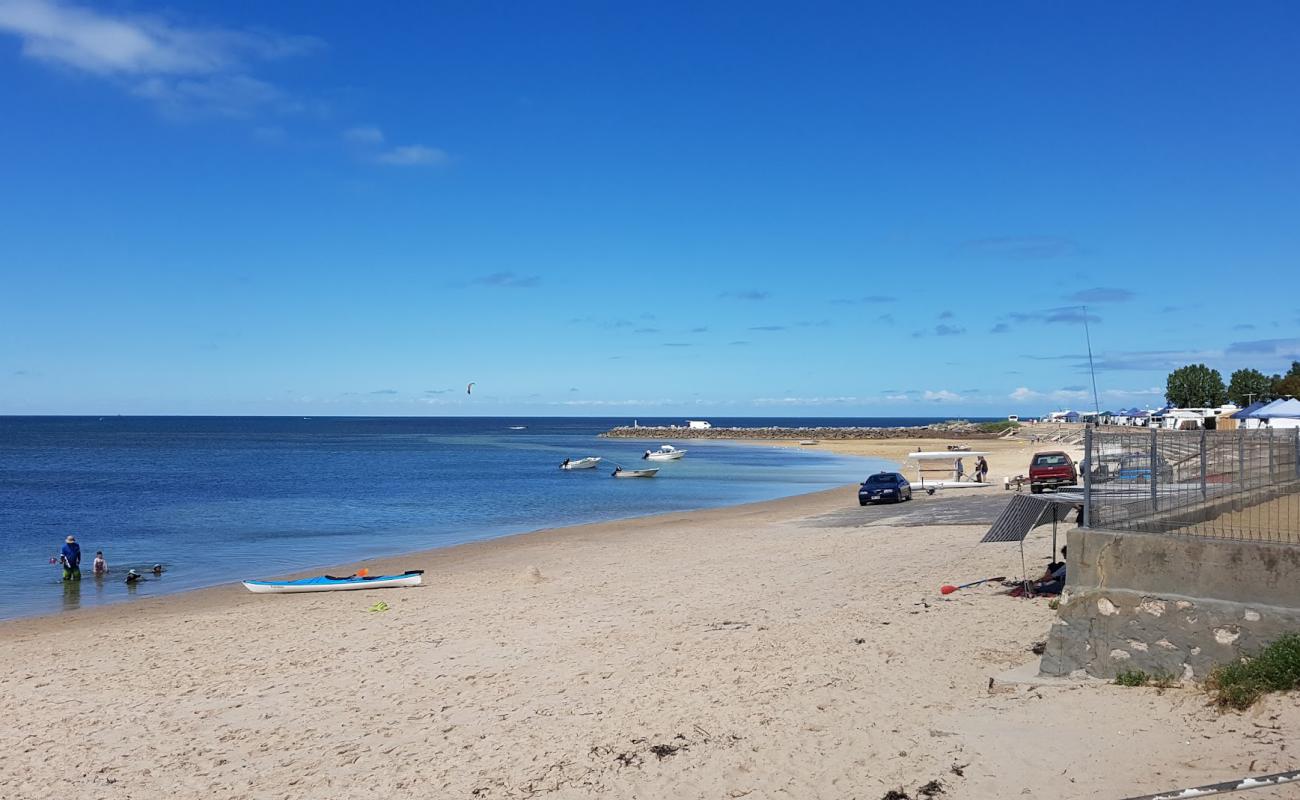 Photo de Port Vincent Beach avec sable lumineux de surface