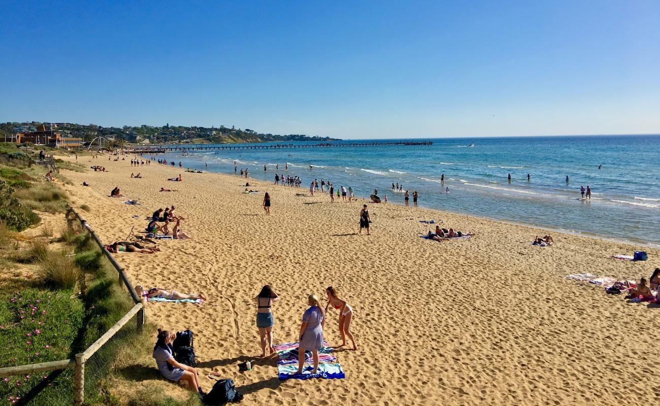 Photo de Frankston Beach avec sable beige de surface