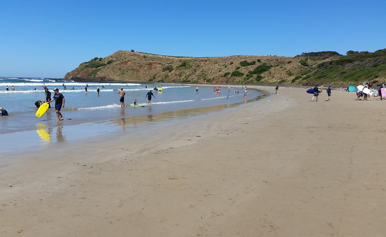 Photo de YCW Beach avec sable lumineux de surface