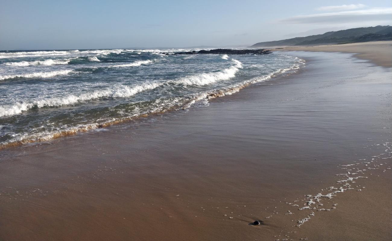 Photo de Cutlers Beach avec sable lumineux de surface