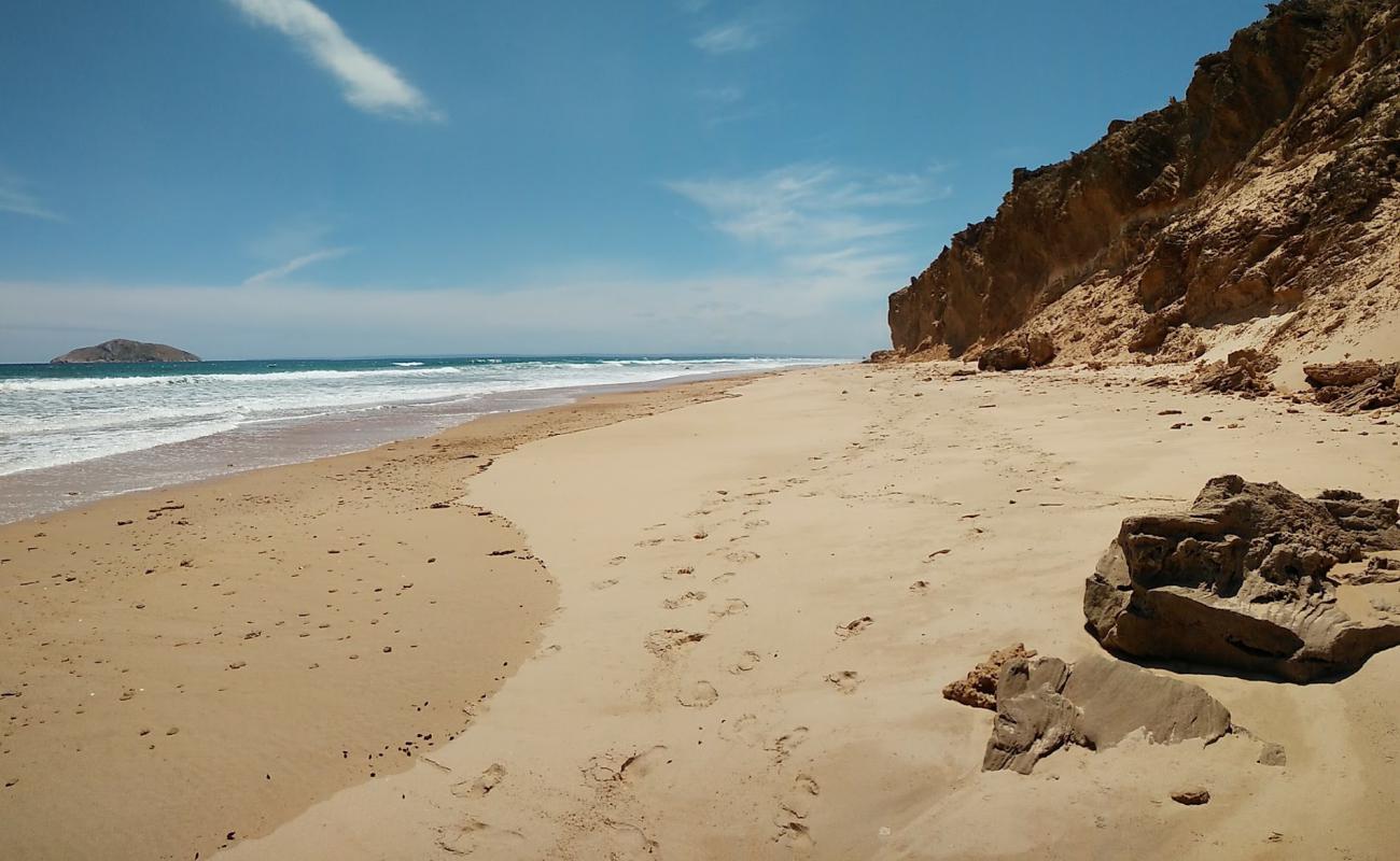 Photo de Darby Beach avec sable lumineux de surface