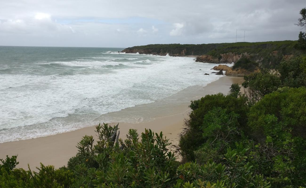 Photo de Betka Beach avec sable beige de surface