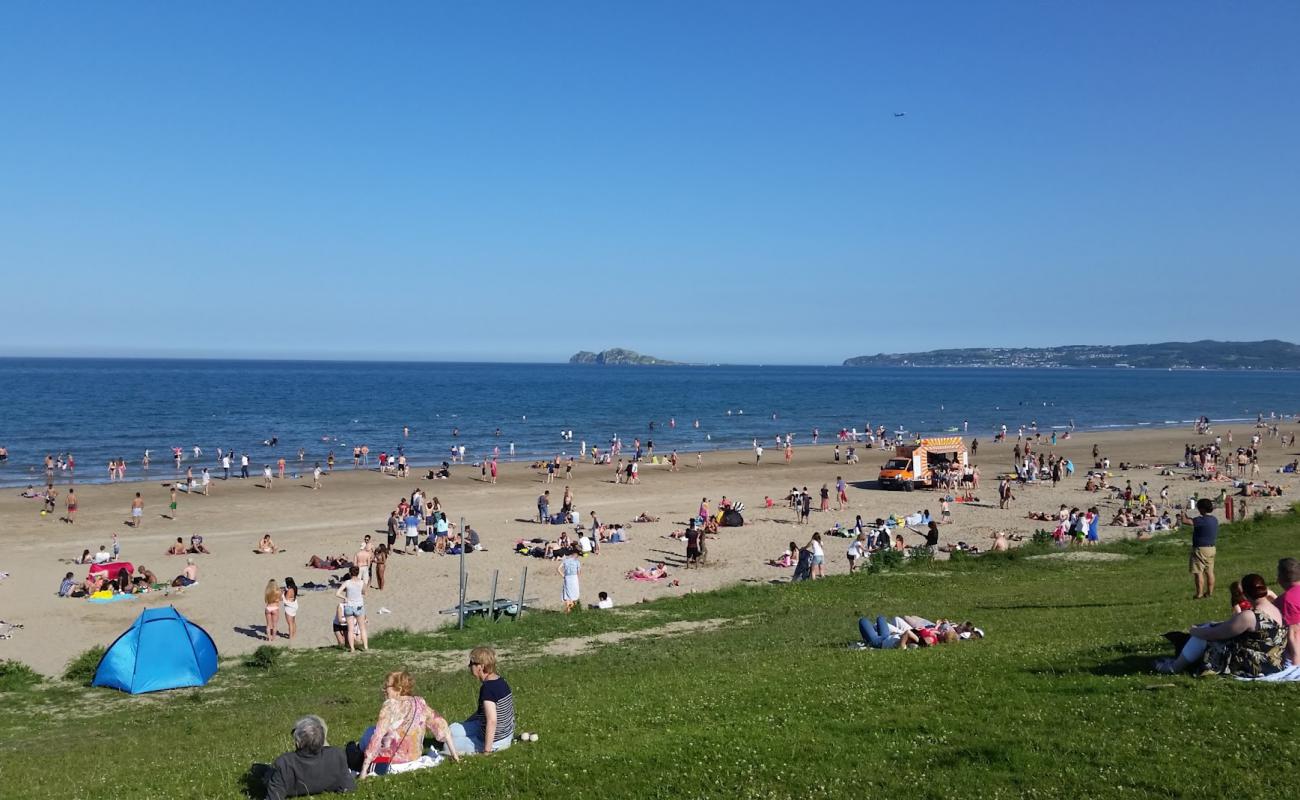 Photo de Portmarnock Beach avec sable lumineux de surface