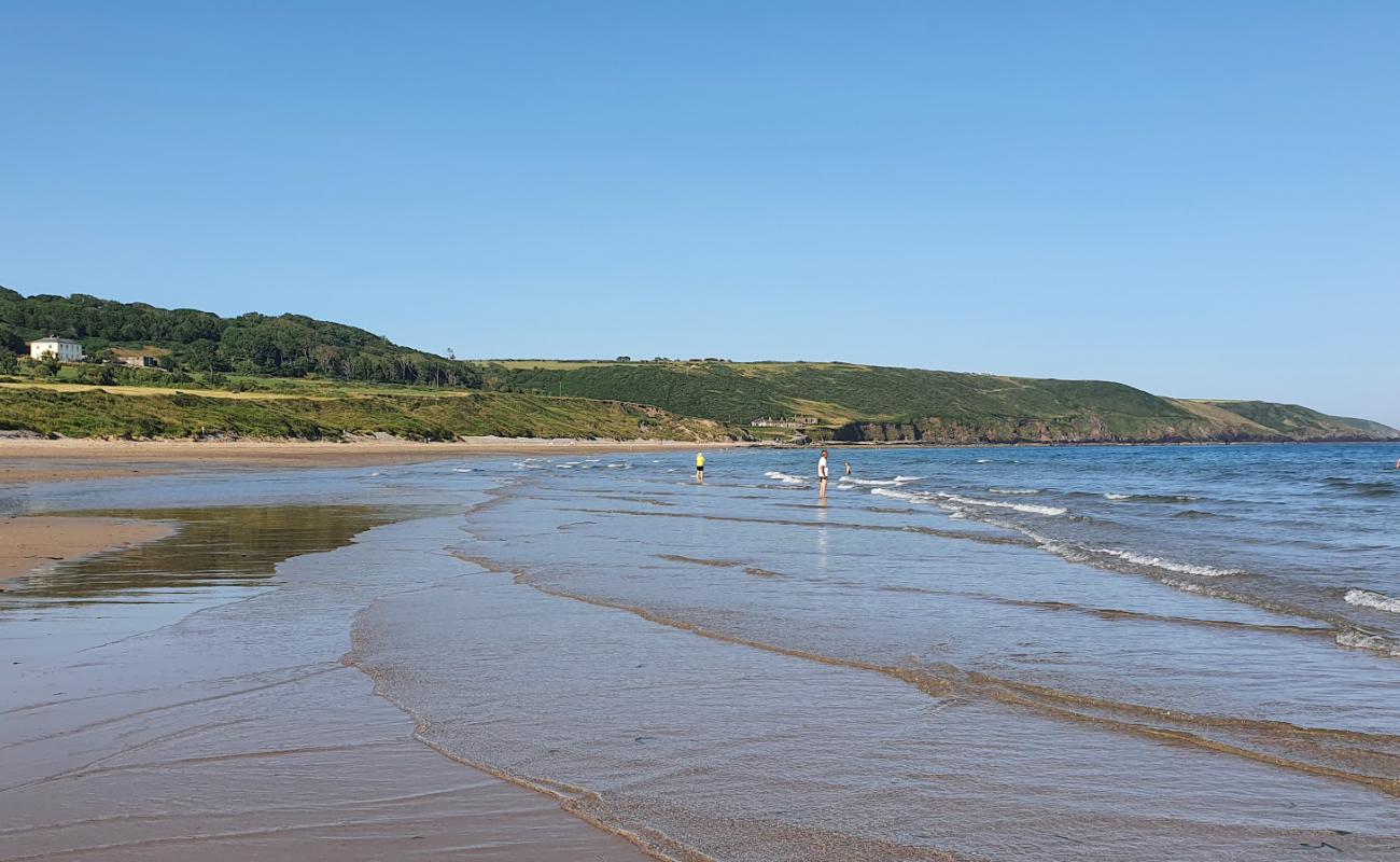 Photo de Ballyquin Beach avec sable lumineux de surface