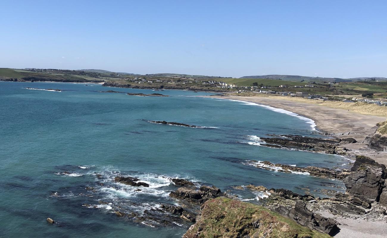 Photo de Little-Island Bay Beach avec sable beige & galets de surface