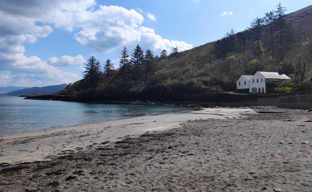 Photo de Glanleam Beach avec sable lumineux de surface