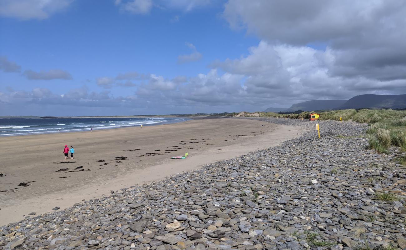 Photo de Strandhill Beach avec caillou clair de surface